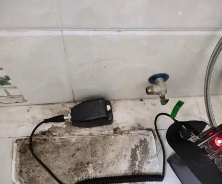 扶余屋顶漏水维修公司分享下卫生间漏水的危害及解决方法